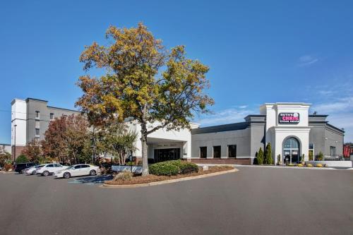 Crowne Plaza Greenville by IHG - Best Business Hotels in Greenville, SC