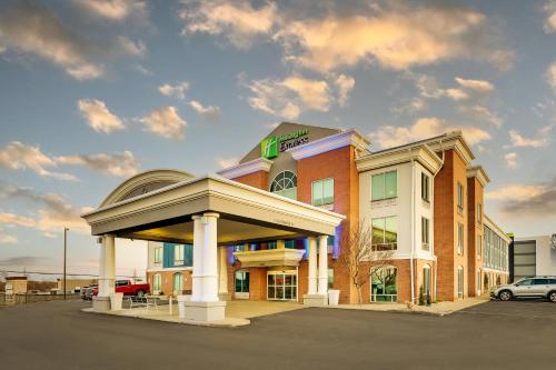 Holiday Inn Express Hotel & Suites Richmond, an IHG Hotel