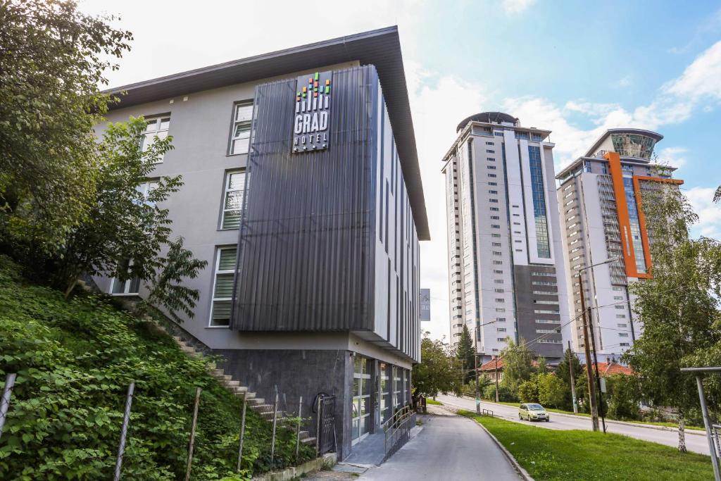 Hotel Grad - Best Hotels with Free Breakfast in Bosnia and Herzegovina