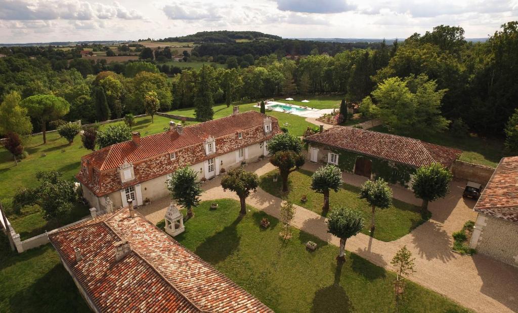Chartreuse Le Logis La Montagne - Best Hotels in Dordogne