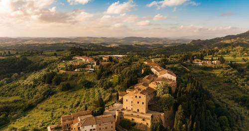 Castelfalfi - Best Family Hotels in Tuscany