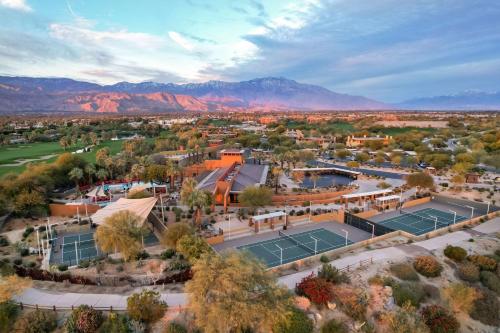 Hilton Grand Vacations Club Palm Desert - Best Hilton Worldwide Hotels in California