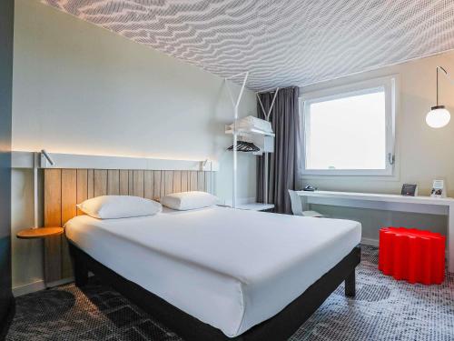 Ibis Luxembourg Airport - Best Hotels with Airport Shuttle Service in Luxembourg