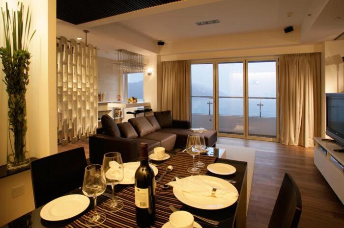 Stanley Oriental Hotel - Hong Kong Hotels with Views