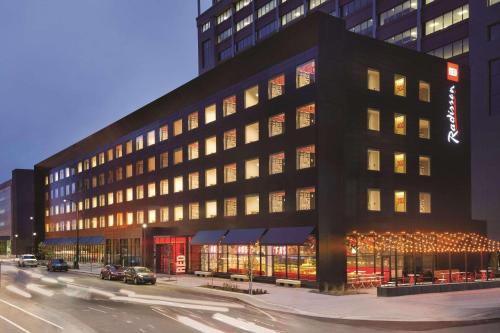 Radisson Red Minneapolis Downtown - Best Radisson Hotel Group in Minnesota