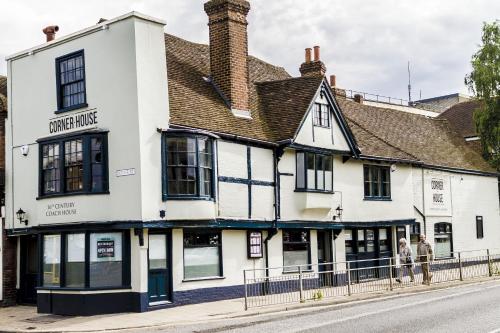 The Corner House Canterbury - Best Hotels in Kent