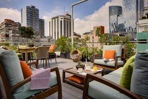 Reforma Guest House - Best Hotels in Mexico City