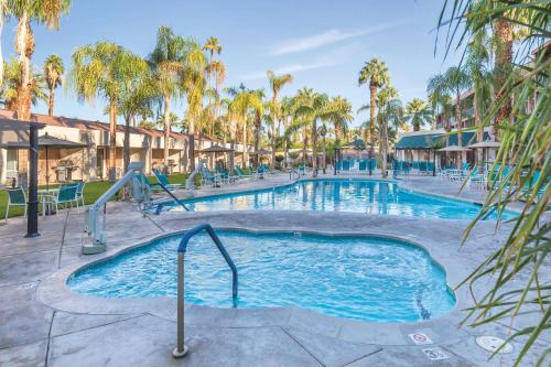 WorldMark Palm Springs - Best Pool Hotels in Palm Springs, CA