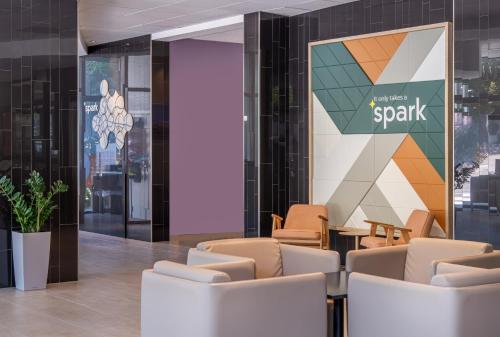 Spark by Hilton Lyon Park Saone - Best Parking Hotels in Lyon