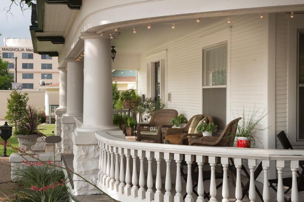 Texas White House B&B - Best Hotels in Texas