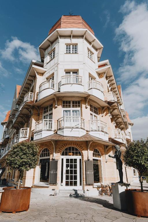 Grand Hotel Belle Vue - Best Pet-Friendly Hotels in Bruges