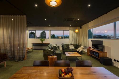 The Cinema Suites - Best Hotels in Southland