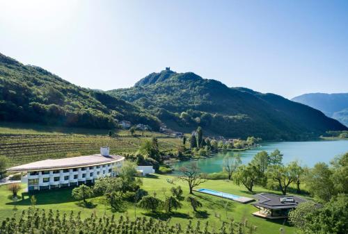 Seehotel Ambach - Best Hotels in South Tyrol