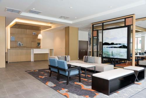 suite hotels in Austin