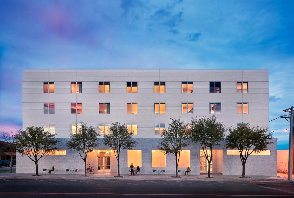 Hotel Saint George - Best Hotels in Texas