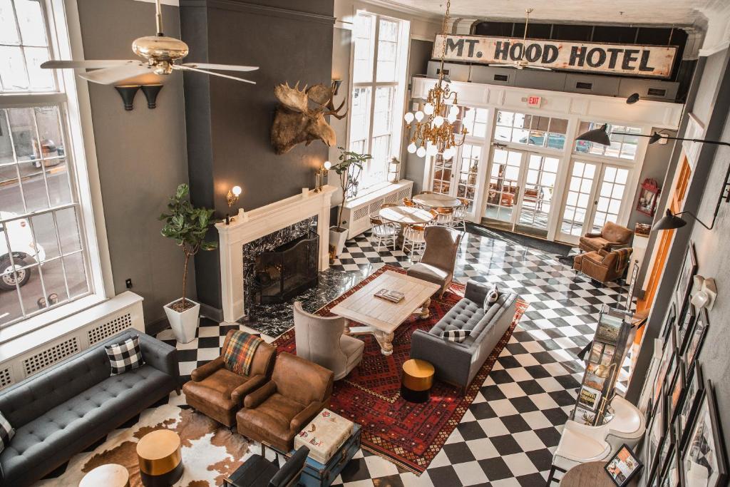 Hood River Hotel - Best Hotels in Oregon