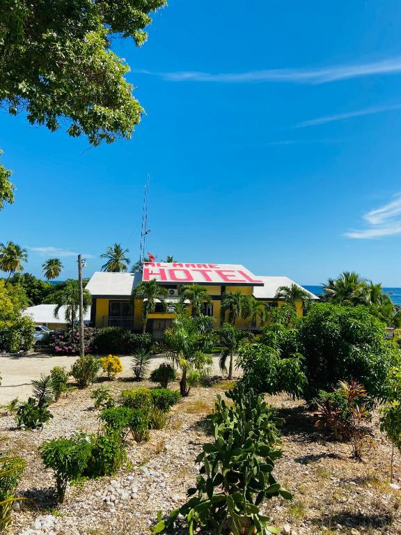 Hotel Al Mare - Best Hotels with Free Breakfast in Dominican Republic