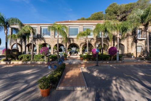 Parador de Málaga Gibralfaro - Best Hotels in Andalucía