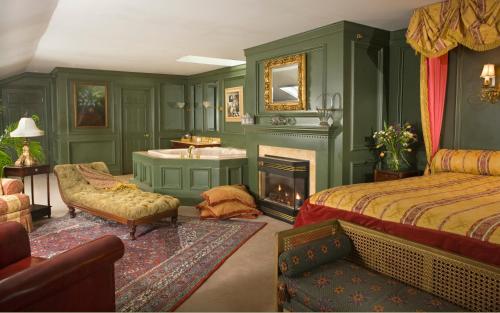 Hydrangea House Inn - Best Hotels in Newport, RI