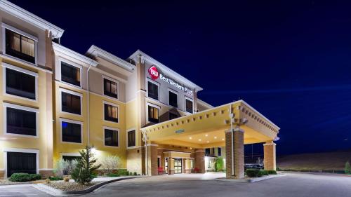 Best Western Plus Hudson Hotel & Suites