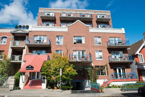 ByWard Blue Inn - Best Hotels with Free Breakfast in Ottawa