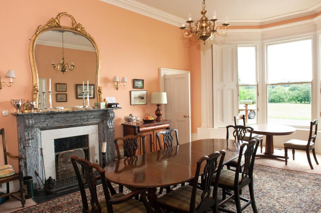 Lough Bawn House - Pet Friendly Hotels in Ireland