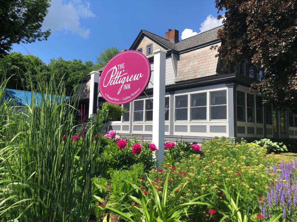 The Pettigrew Inn - Best Hotels in Vermont for Skiing