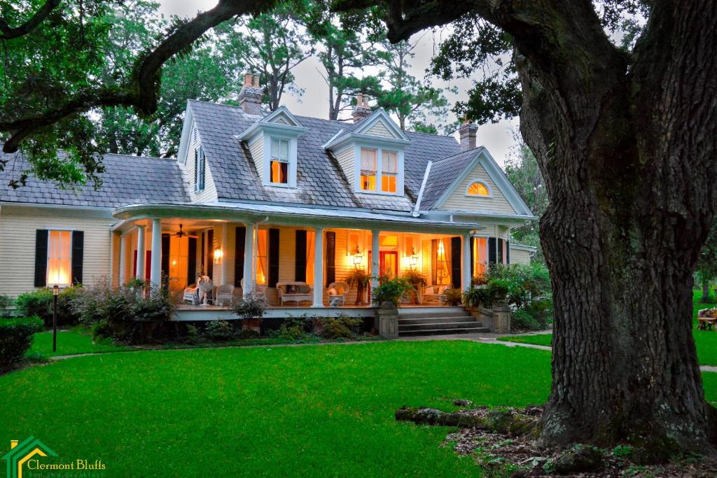 Clermont Bluffs Bed & Breakfast - Best Hotels in Natchez