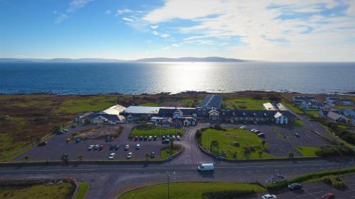Connemara Coast Hotel - Best Hotels in County Galway