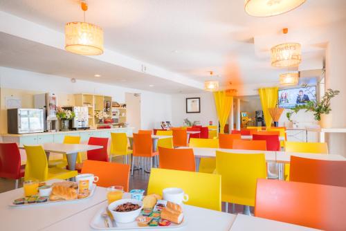 Premiere Classe Rungis - Orly - Best Hotels with Airport Shuttle Service in Paris