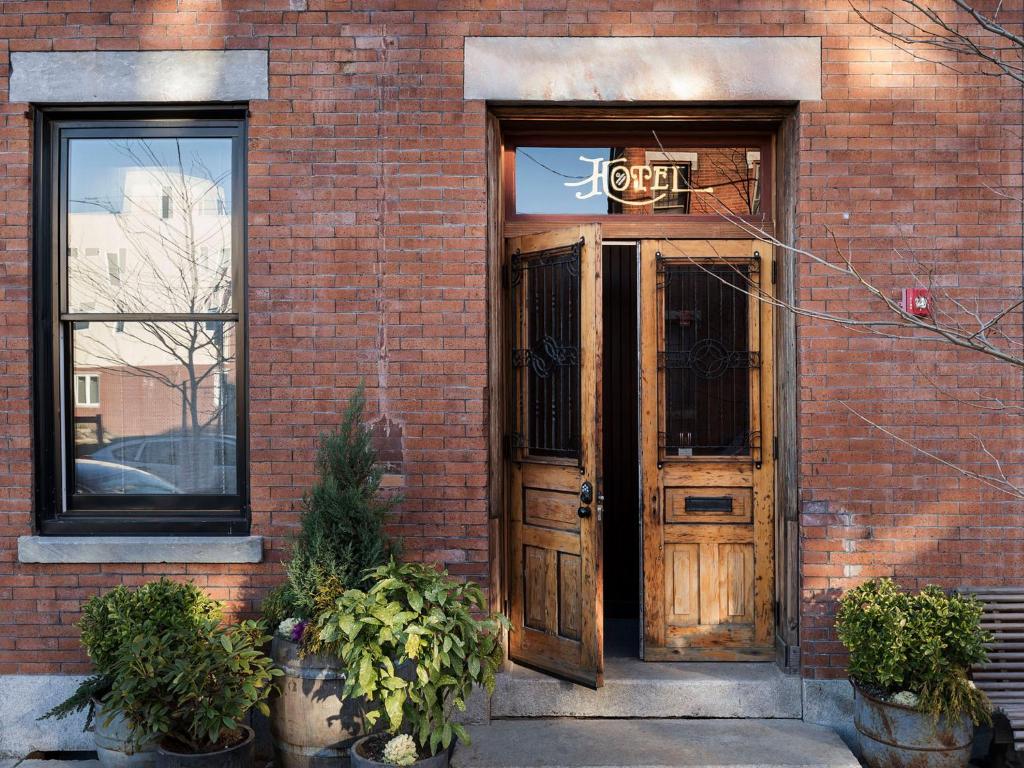 Wm. Mulherin's Sons Hotel - Best Hotels in Philadelphia