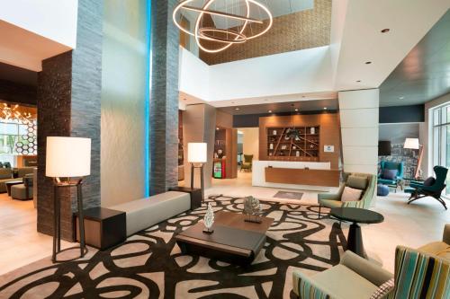 Four Points by Sheraton Miami Airport - Best Pool Hotels in Miami, FL