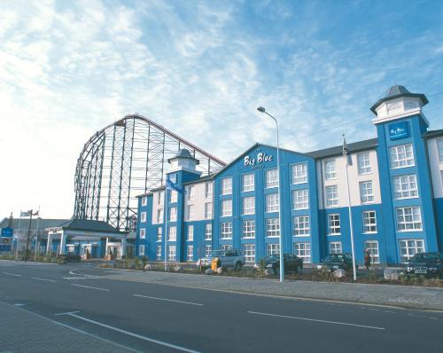 The Big Blue Hotel - Blackpool Pleasure Beach - Best Hotels in Blackpool