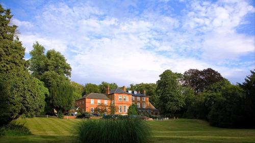 Brandshatch Place Hotel & Spa - Best Hotels in Kent