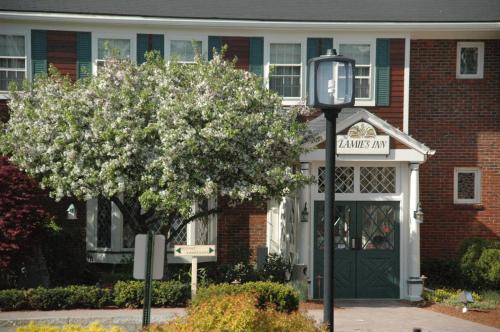 Lamies Inn & The Old Salt Tavern - Best Hotels in Hampton, NH