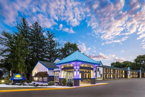 suite hotels in Schenectady
