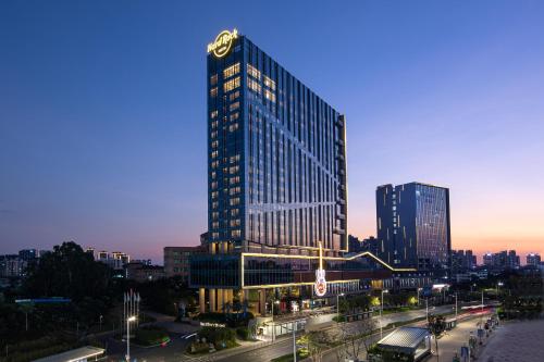 Hard Rock Hotel Shenzhen - Best Pet-Friendly Hotels in China