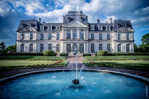 Château D'artigny - Best Hotels in Loire Valley