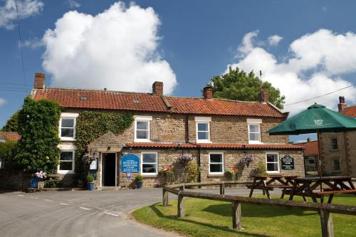 The Horseshoe Country Inn - Best Hotels in Pickering