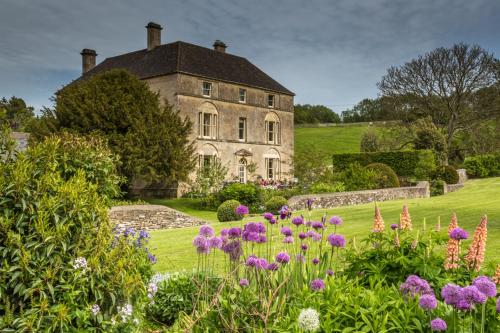 Aylworth Manor - Best Hotels for Couples in the Cotswolds