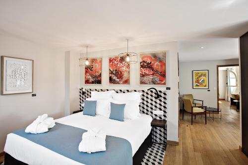 Logis Hôtel Villa du Taur