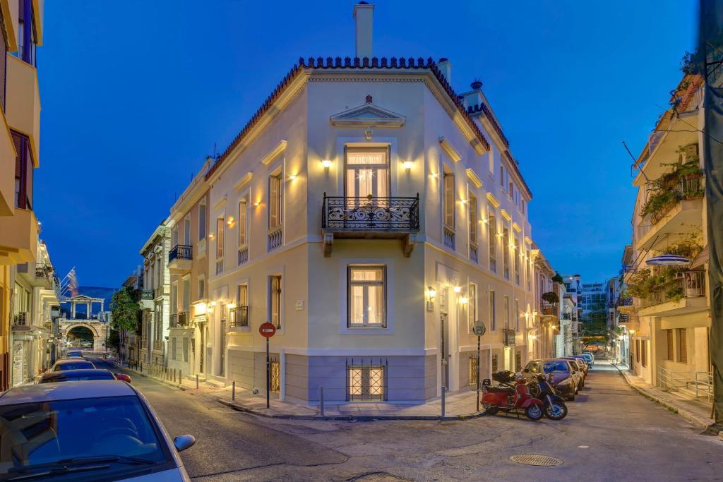Home and Poetry - Hotels with Views in Athens
