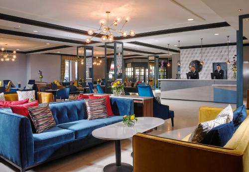 Camden Court Hotel - Best Pool Hotels in Dublin