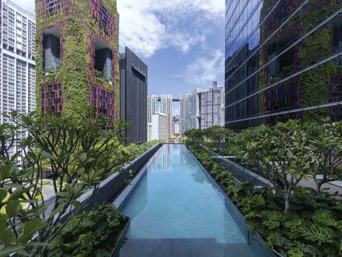 Sofitel Singapore City Centre - Best Business Hotels in Singapore