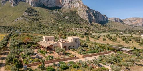 Baglio Giammaccaro - Best Hotels in Sicily