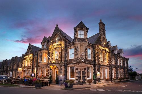 The Victoria Hotel - Pet Friendly Hotels in Northumberland