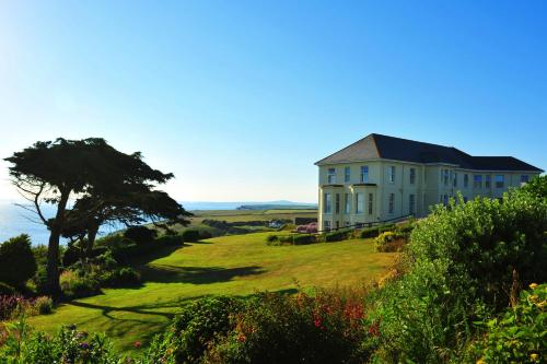 Polurrian on the Lizard - Best Beach Hotels in Cornwall