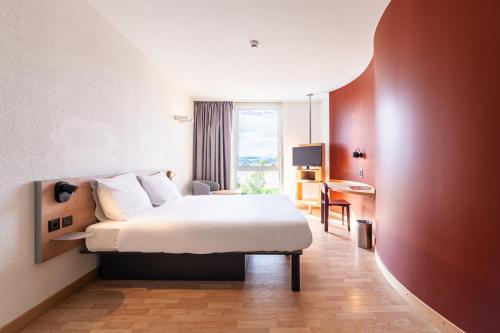 B&B HOTEL Lully 3 Lakes - Best Radisson Hotel Group in Switzerland