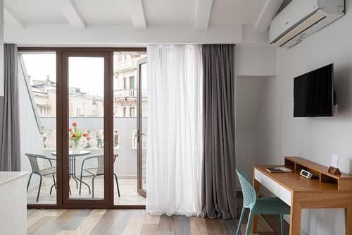 Mariinsky Boutique Hotel