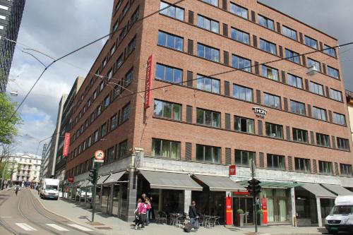Thon Hotel Europa - Best Hotels with Free Breakfast in Oslo